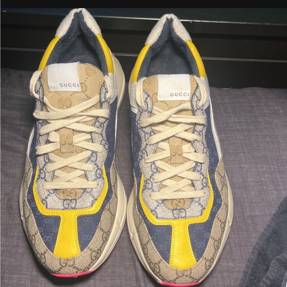 GUCCI MENS SNEAKERS SIZE 10 - Picture 3 of 10
